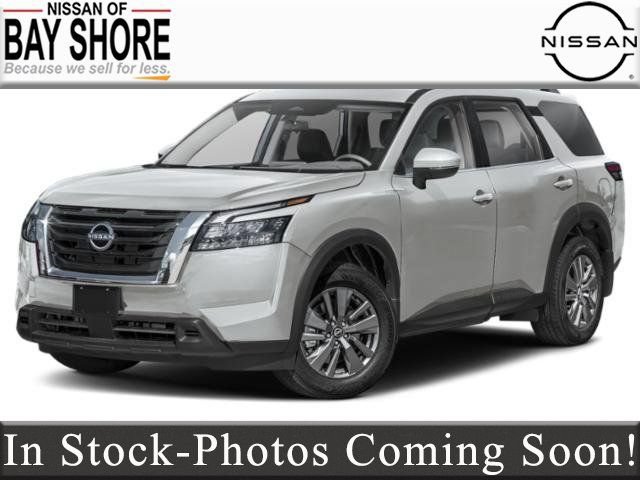 New 2025 Nissan Pathfinder SV w/ Cargo Package