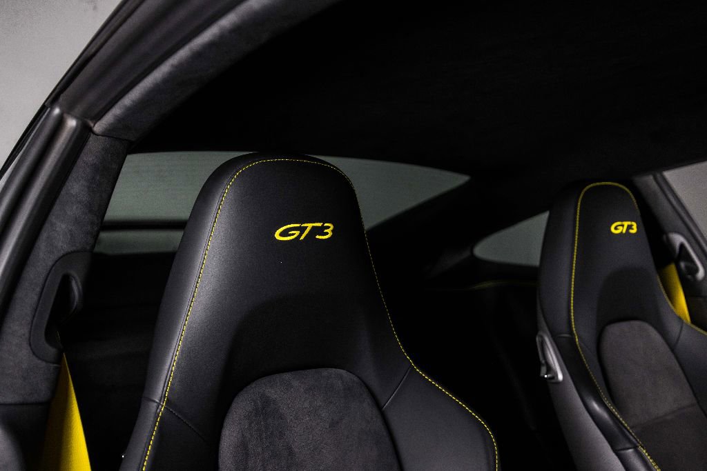 Used 2019 Porsche 911 GT3 RWD image 18