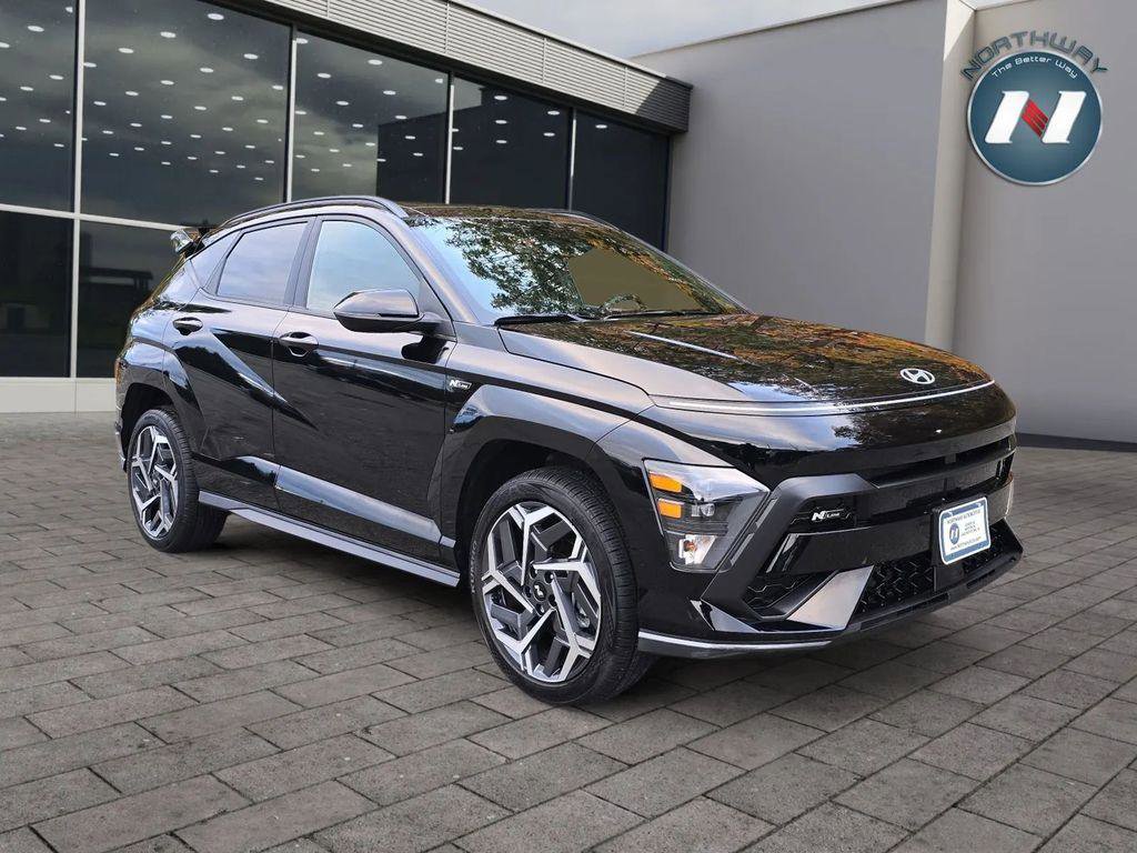 Used 2024 Hyundai Kona N Line image 15