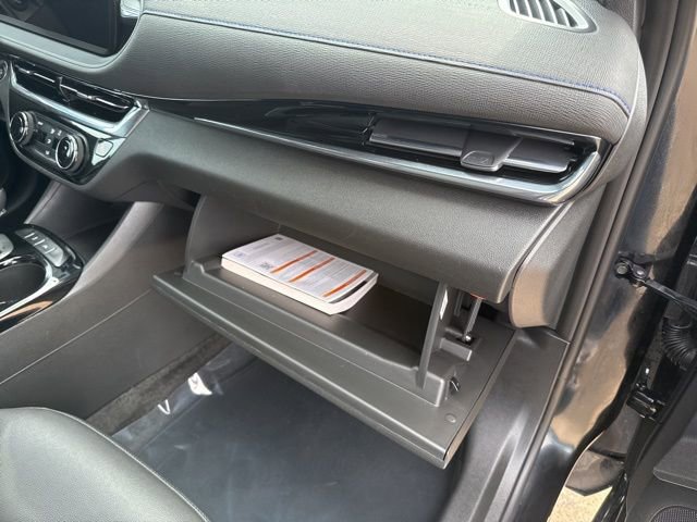 Used 2025 Buick Envista Sport Touring image 52