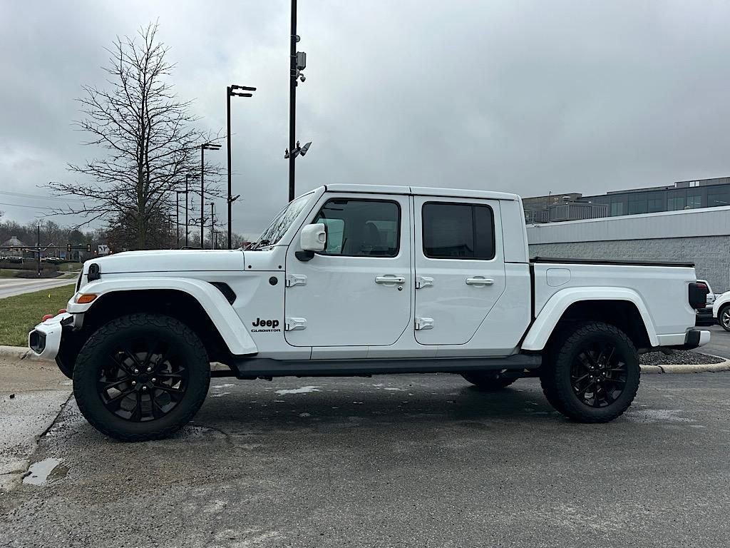 Used 2022 Jeep Gladiator Overland image 5