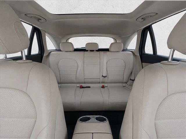 Used 2022 Mercedes-Benz GLC 300 image 26
