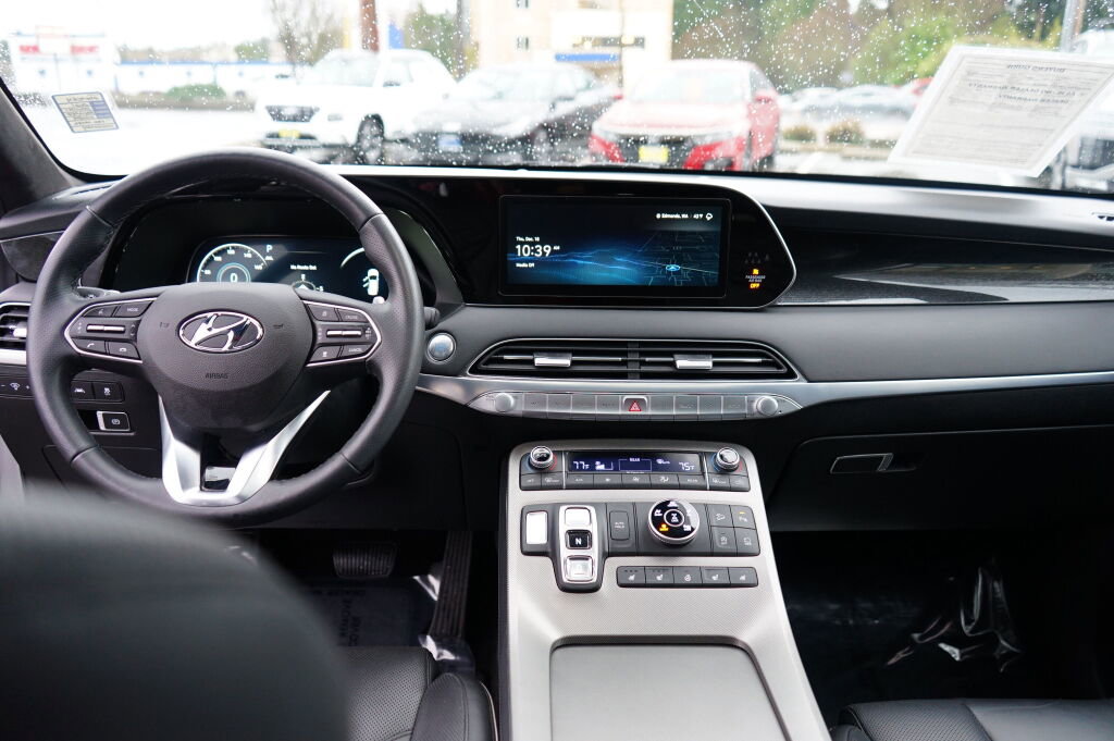 Used 2021 Hyundai Palisade Calligraphy image 22