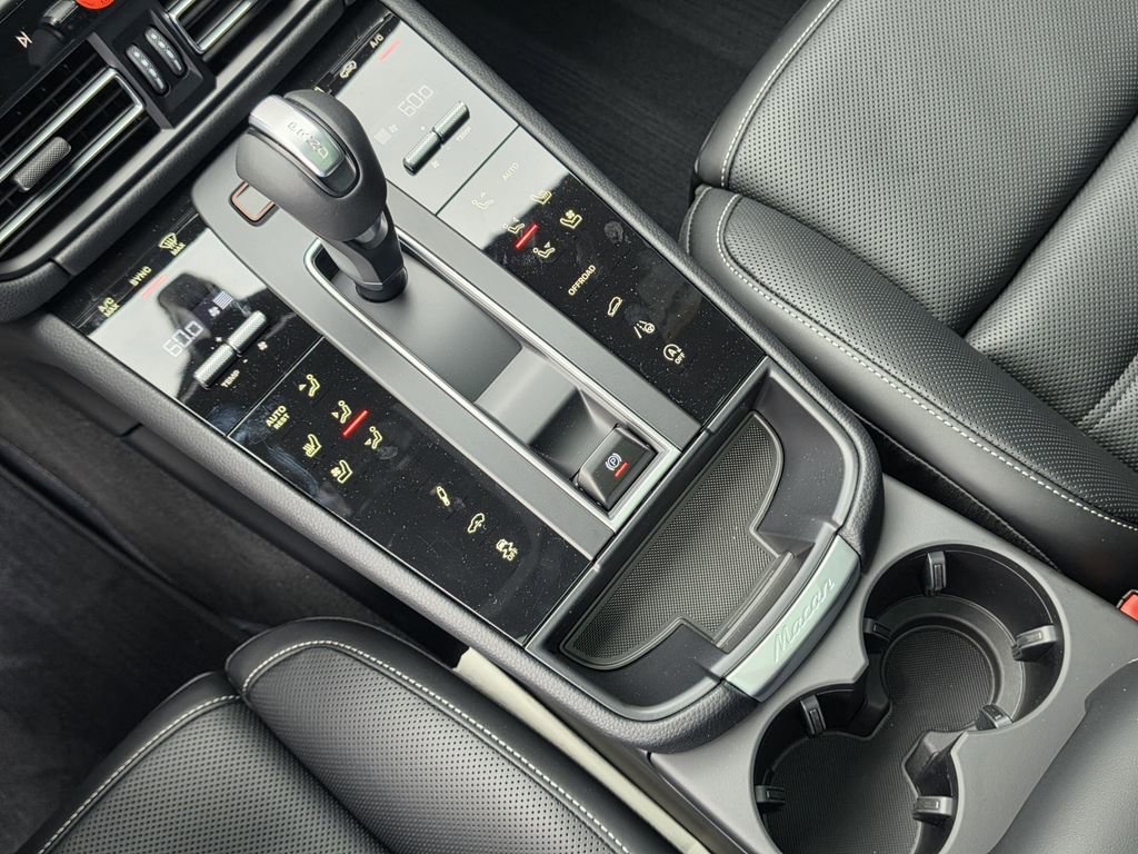 New 2026 Porsche Macan S AWD/4WD image 24