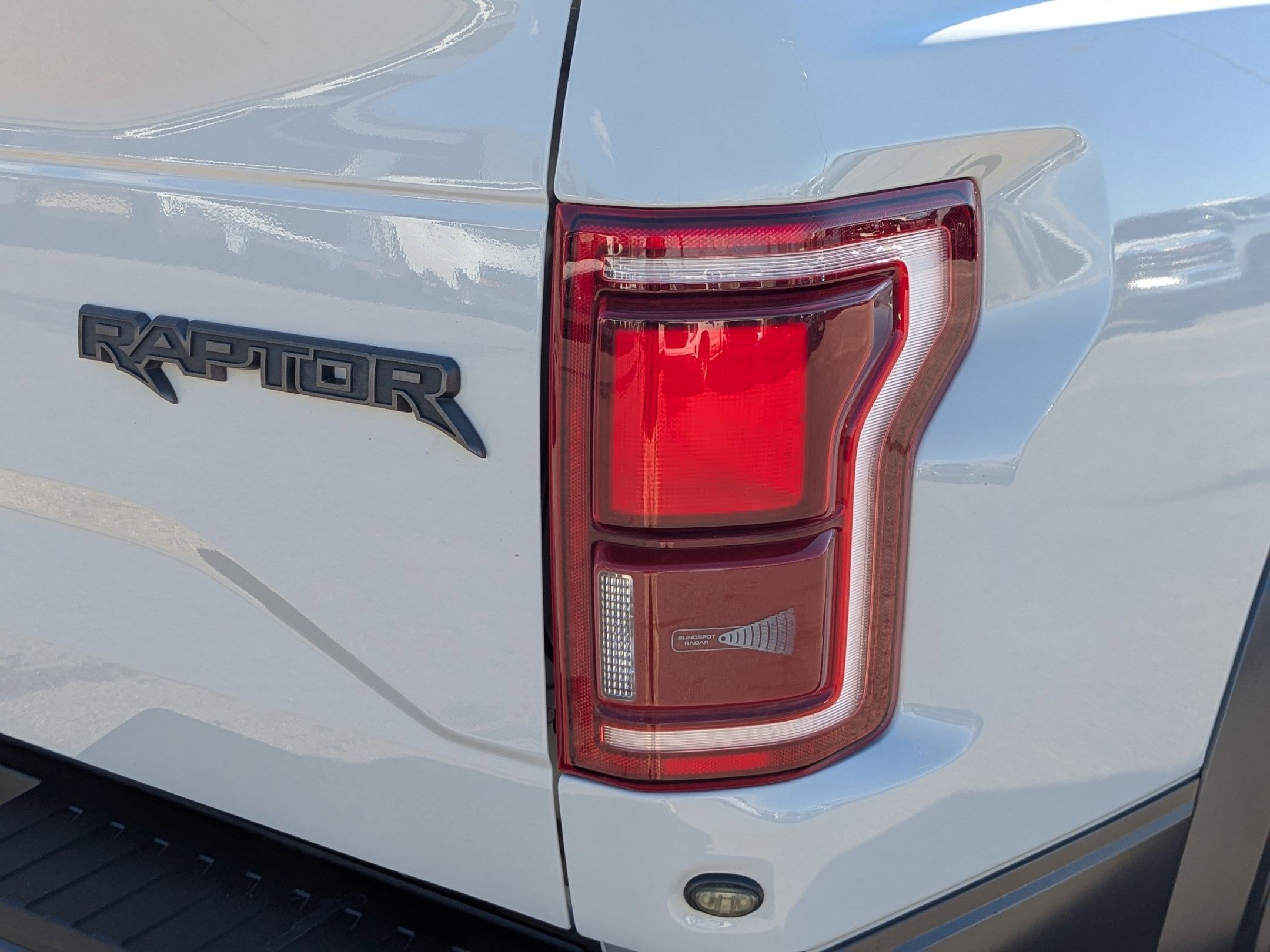 Used 2017 Ford F150 Raptor w/ Equipment Group 802A Luxury image 11