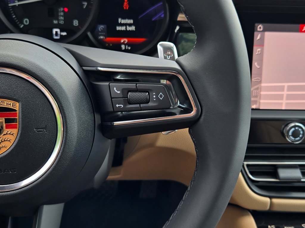 New 2026 Porsche Macan image 30