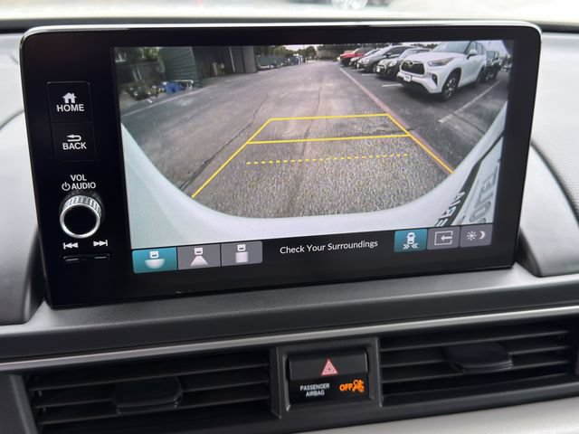 Used 2025 Honda Pilot EX-L image 17