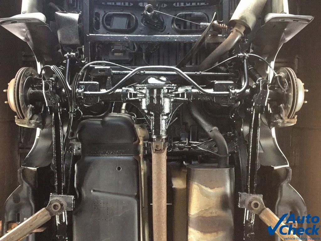 Used 2011 Chevrolet Avalanche LTZ image 16