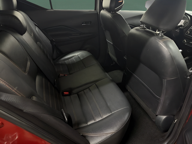 Used 2020 Nissan Kicks SR w/ SR Premium Package FWD image 14
