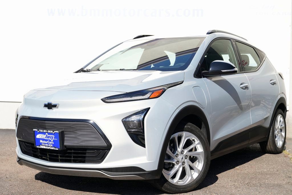 Used 2022 Chevrolet Bolt EUV LT image 2