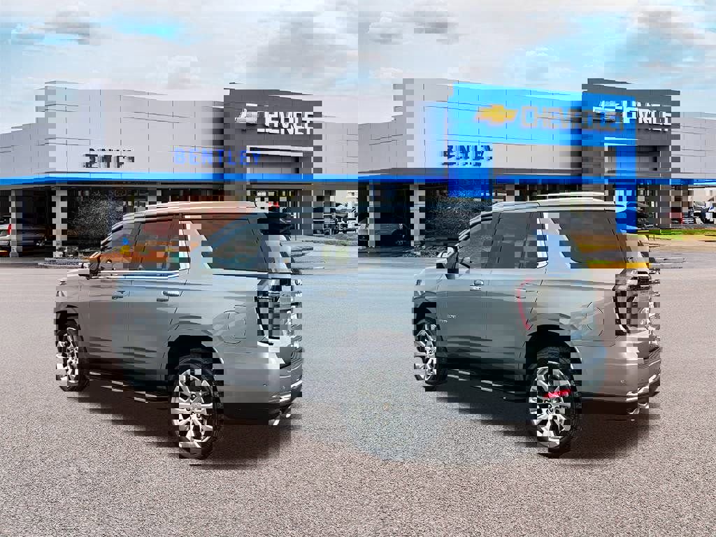 New 2026 Chevrolet Tahoe Premier image 3