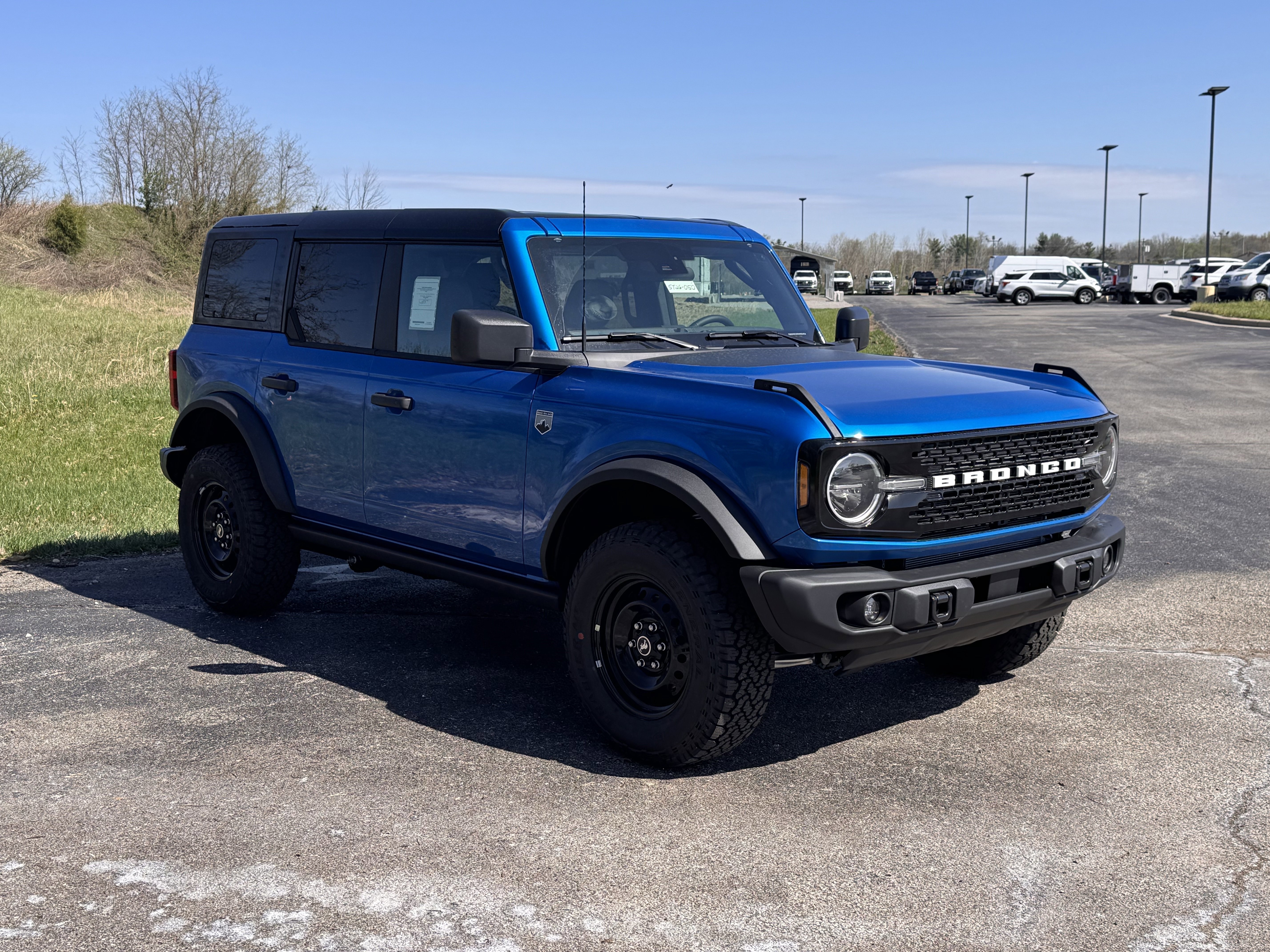 New 2026 Ford Bronco Big Bend image 2