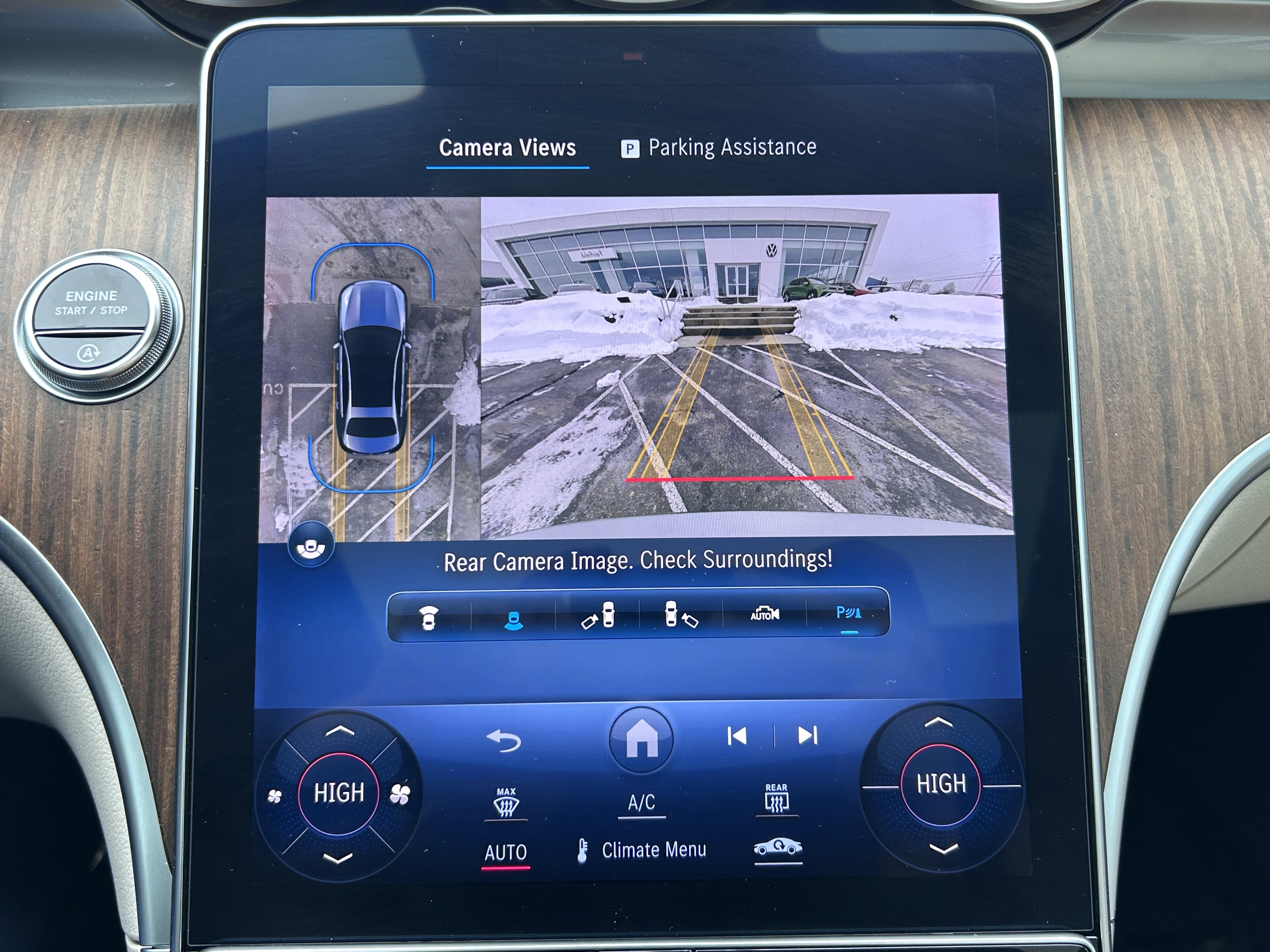 Used 2023 Mercedes-Benz C 300 4MATIC Sedan image 13