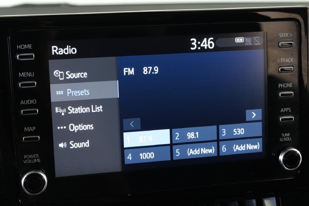 Used 2020 Toyota Corolla LE FWD image 28