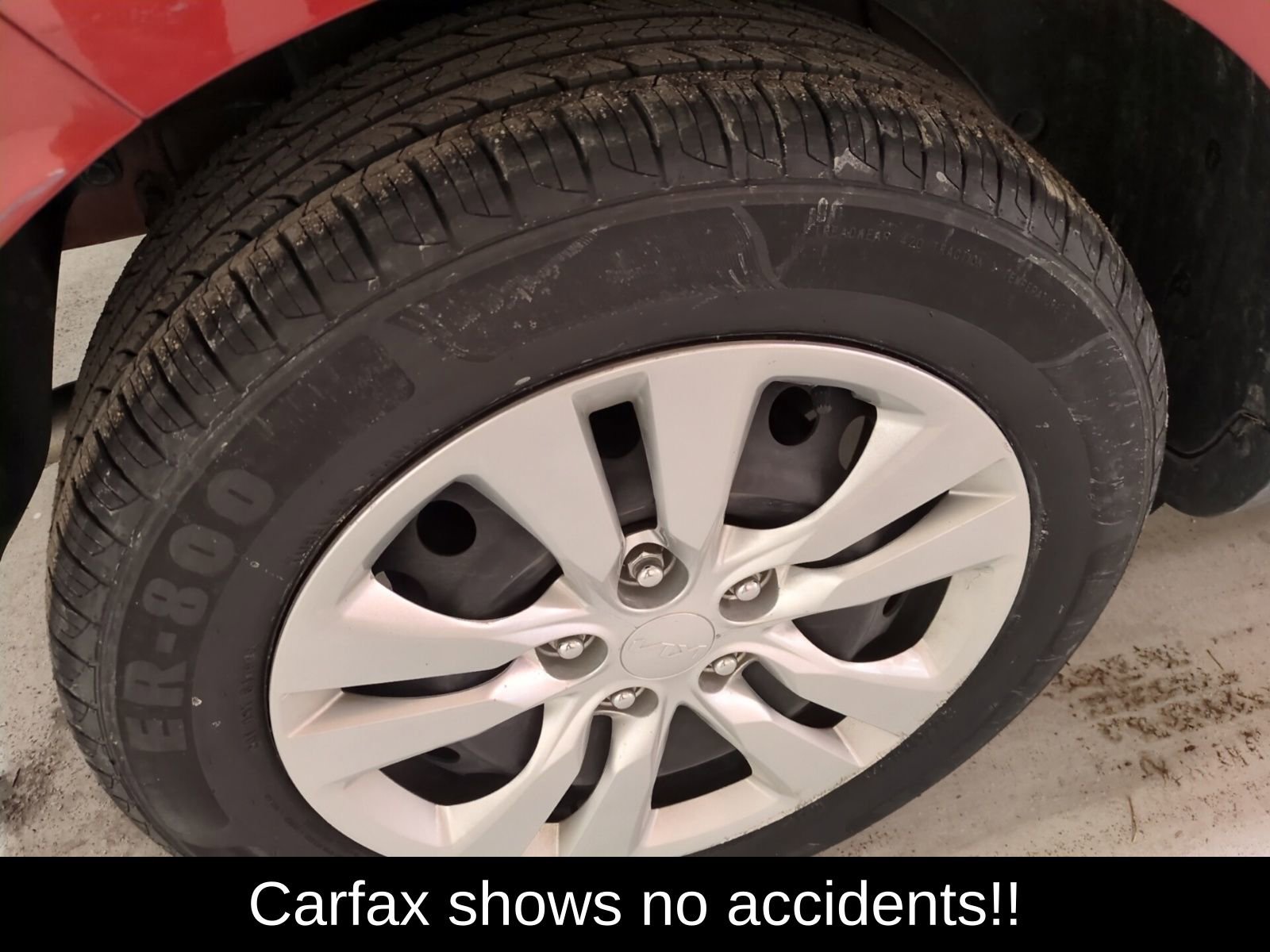 Used 2022 Kia Soul LX image 2