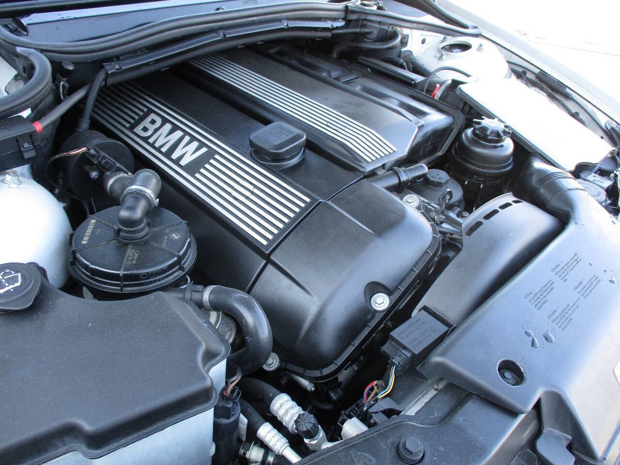 Used 2004 BMW 330Ci Convertible image 37