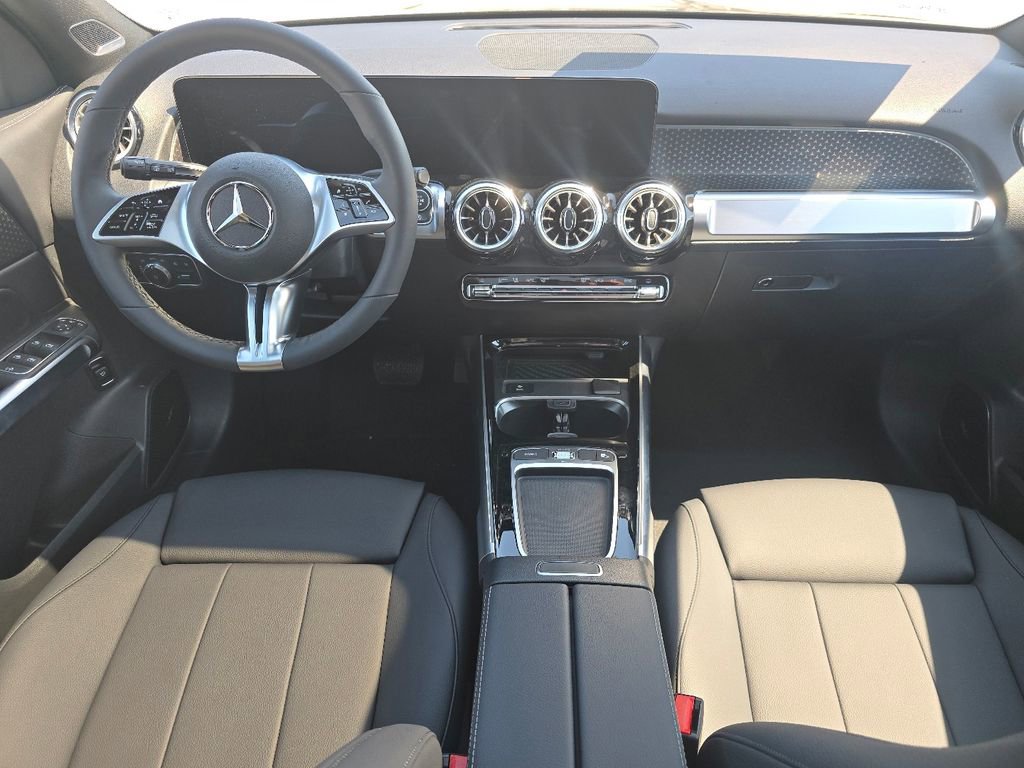 New 2026 Mercedes-Benz GLB 250 4MATIC image 21