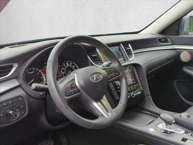 Used 2022 INFINITI QX50 Sensory image 10
