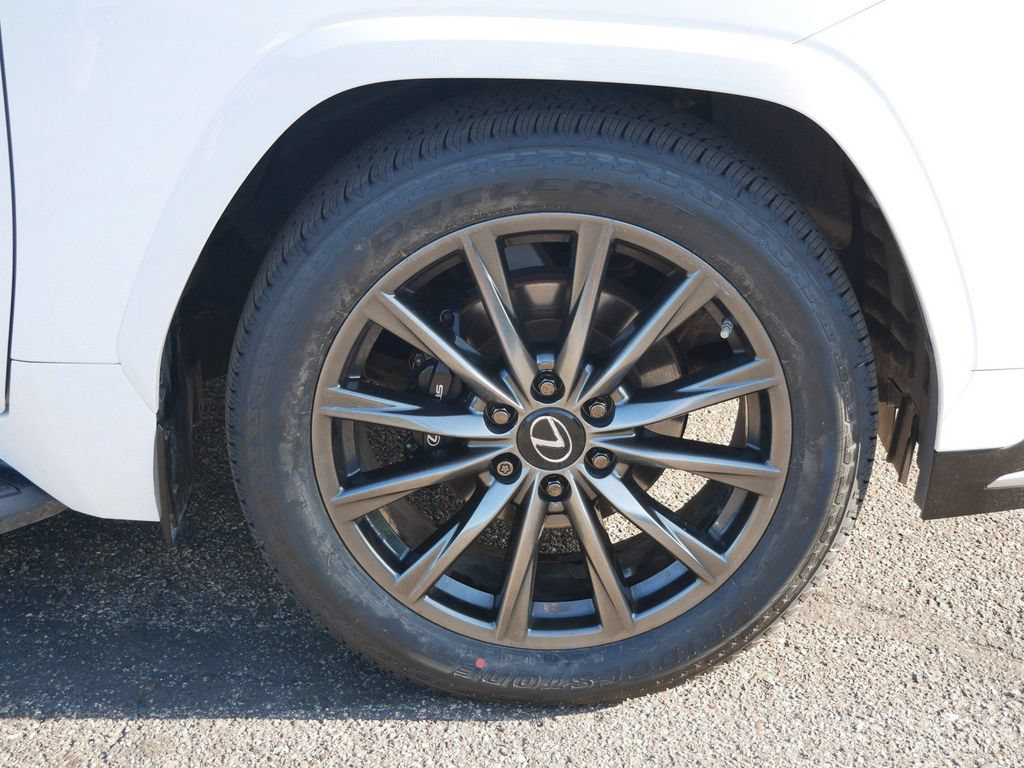 Used 2023 Lexus LX 600 F Sport w/ Accessory Package (Z1) AWD/4WD image 8