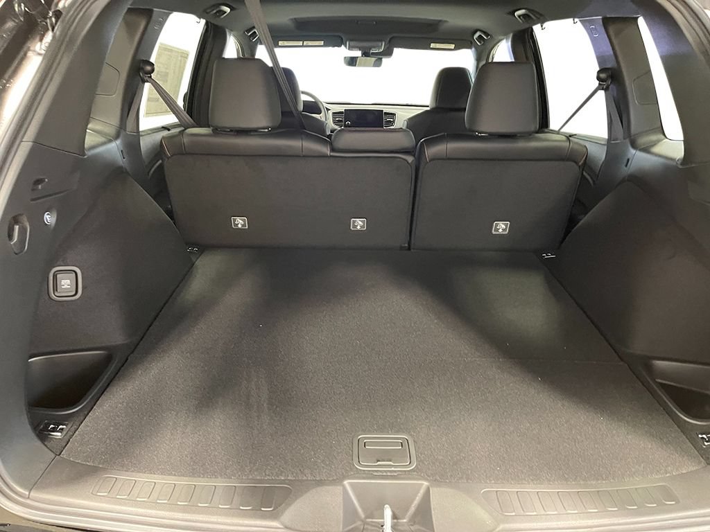 Used 2023 Honda Passport TrailSport image 37