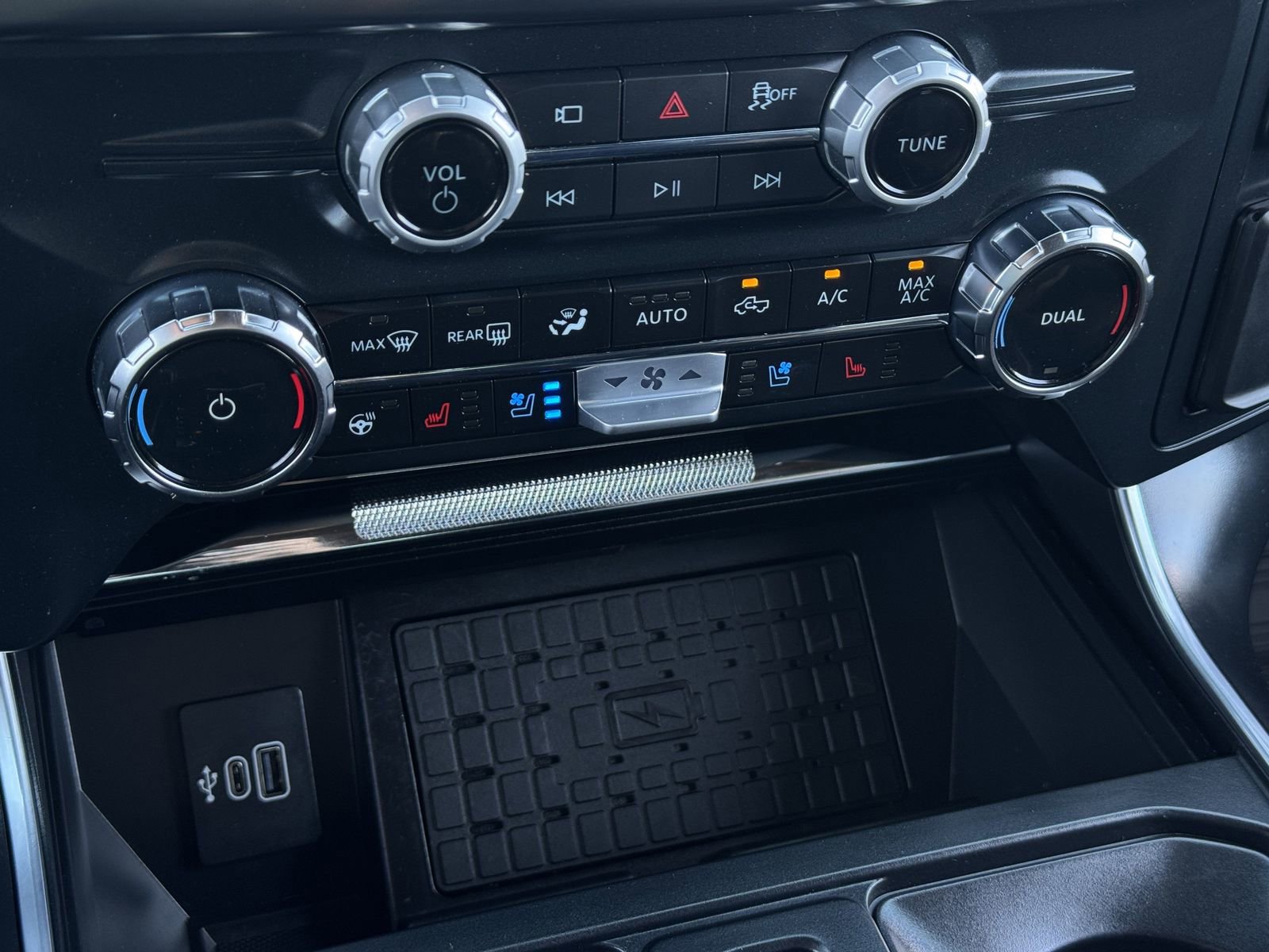 Used 2025 Ford F150 Raptor image 20