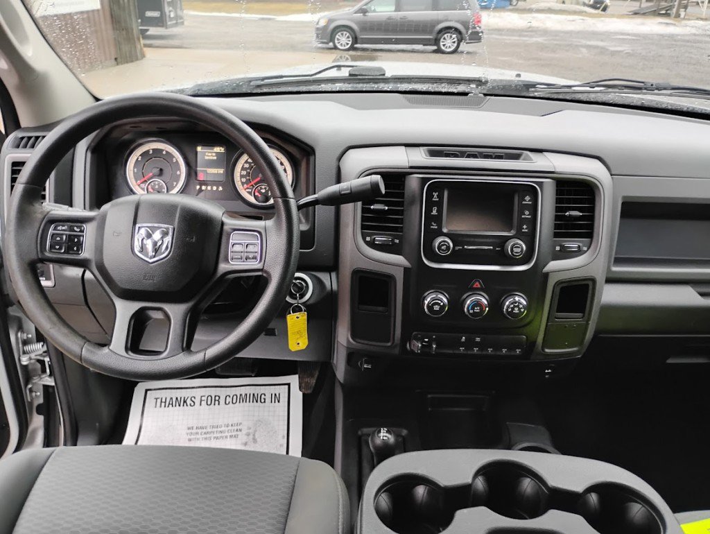 Used 2018 RAM 2500 Tradesman w/ Chrome Appearance Group image 7