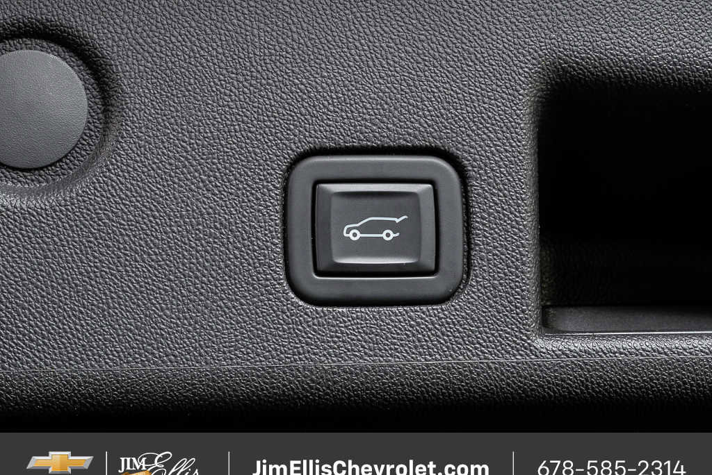 Certified 2023 Chevrolet Equinox RS w/ RS Leather Package FWD image 32