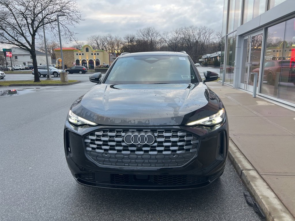 Certified 2025 Audi Q5 Premium Plus image 47