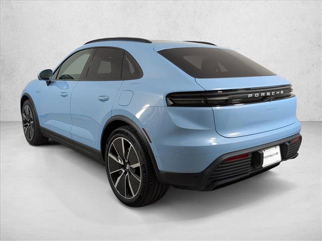 New 2026 Porsche Macan Electric image 3