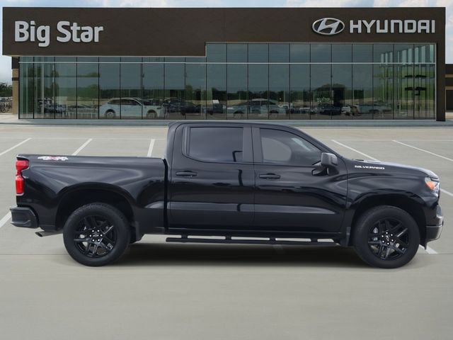 Used 2025 Chevrolet Silverado 1500 Custom image 5