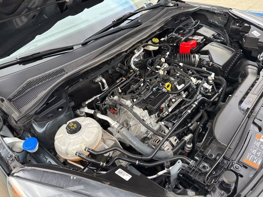 Certified 2022 Ford Escape SE w/ SE Sport Appearance Package image 32