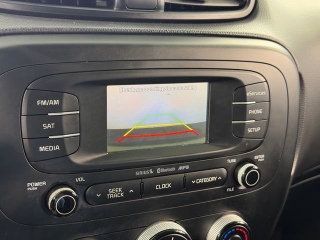 Used 2015 Kia Soul FWD image 20