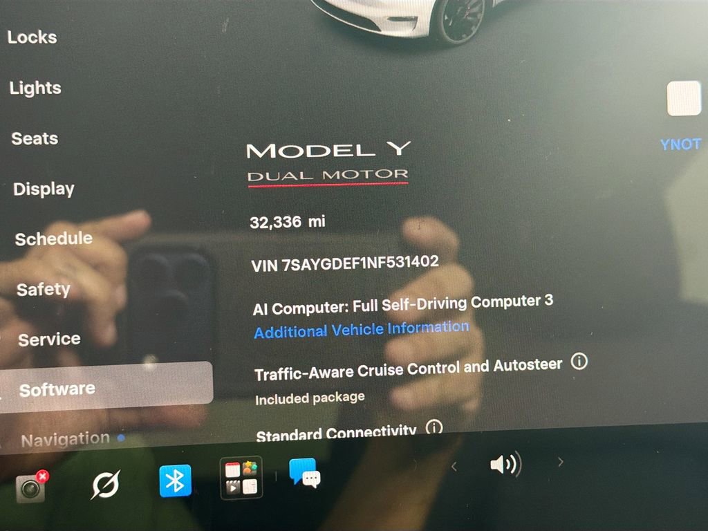 Used 2022 Tesla Model Y Performance AWD/4WD image 12