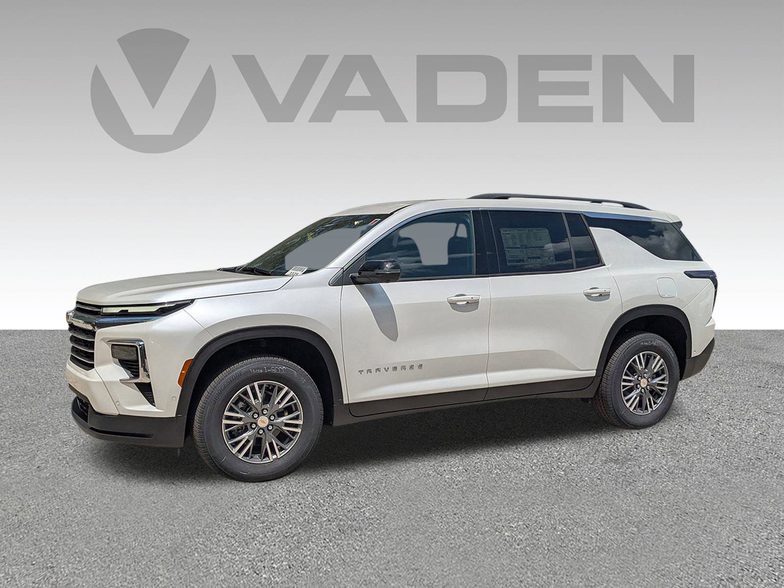 New 2025 Chevrolet Traverse LT w/ Enhanced Driving Package video 2