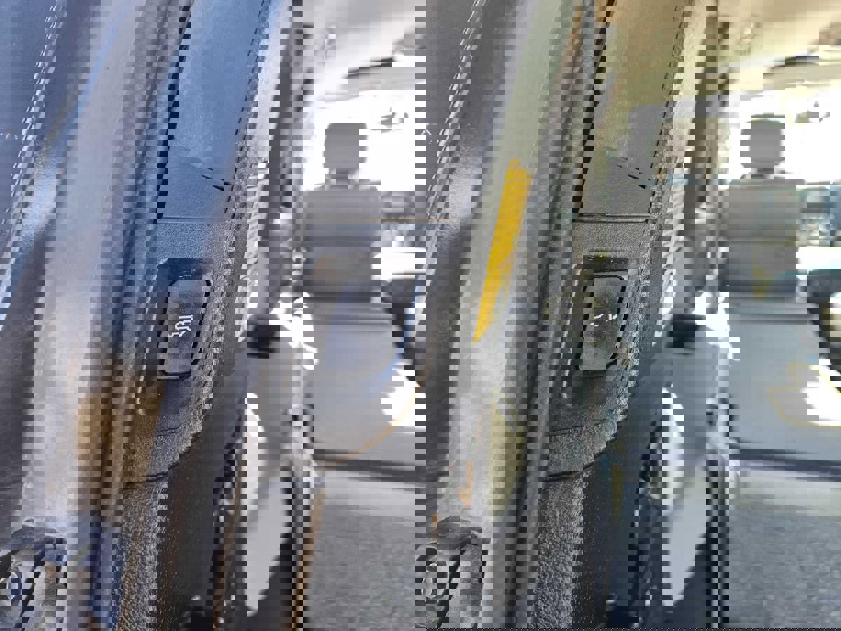 Used 2012 Toyota Sequoia Platinum image 41