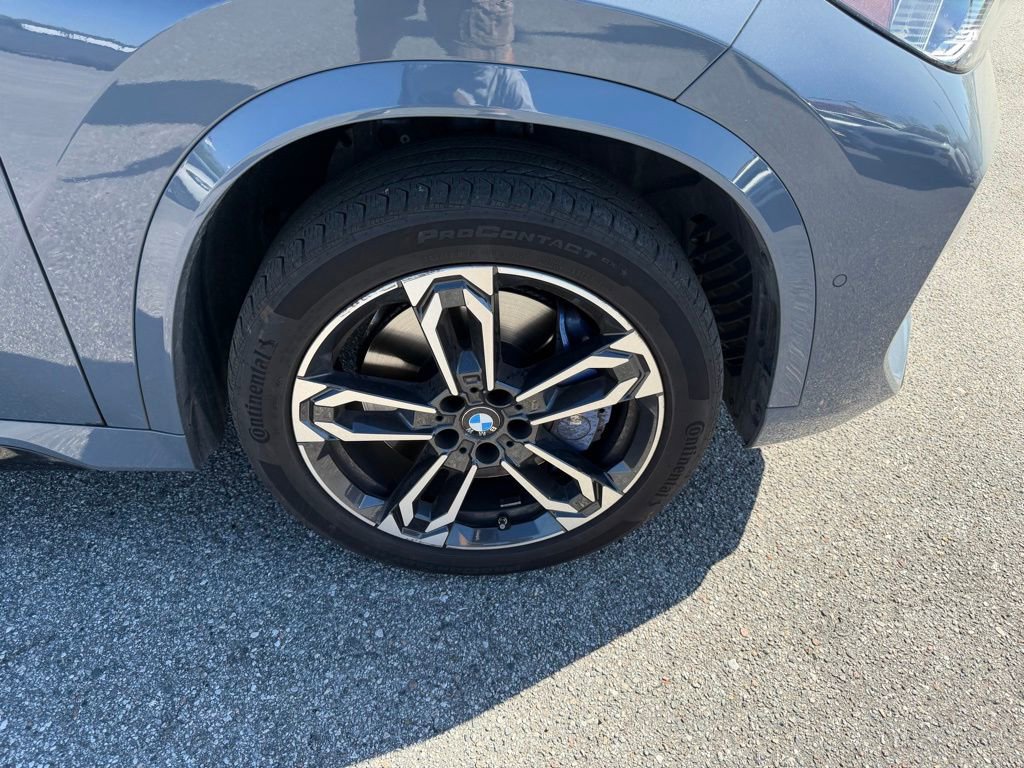 Used 2025 BMW X1 M35i image 4