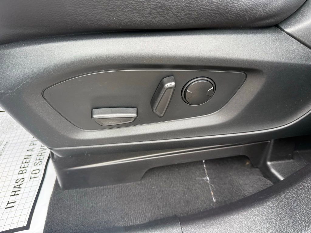 Used 2022 Ford Explorer Limited RWD image 13