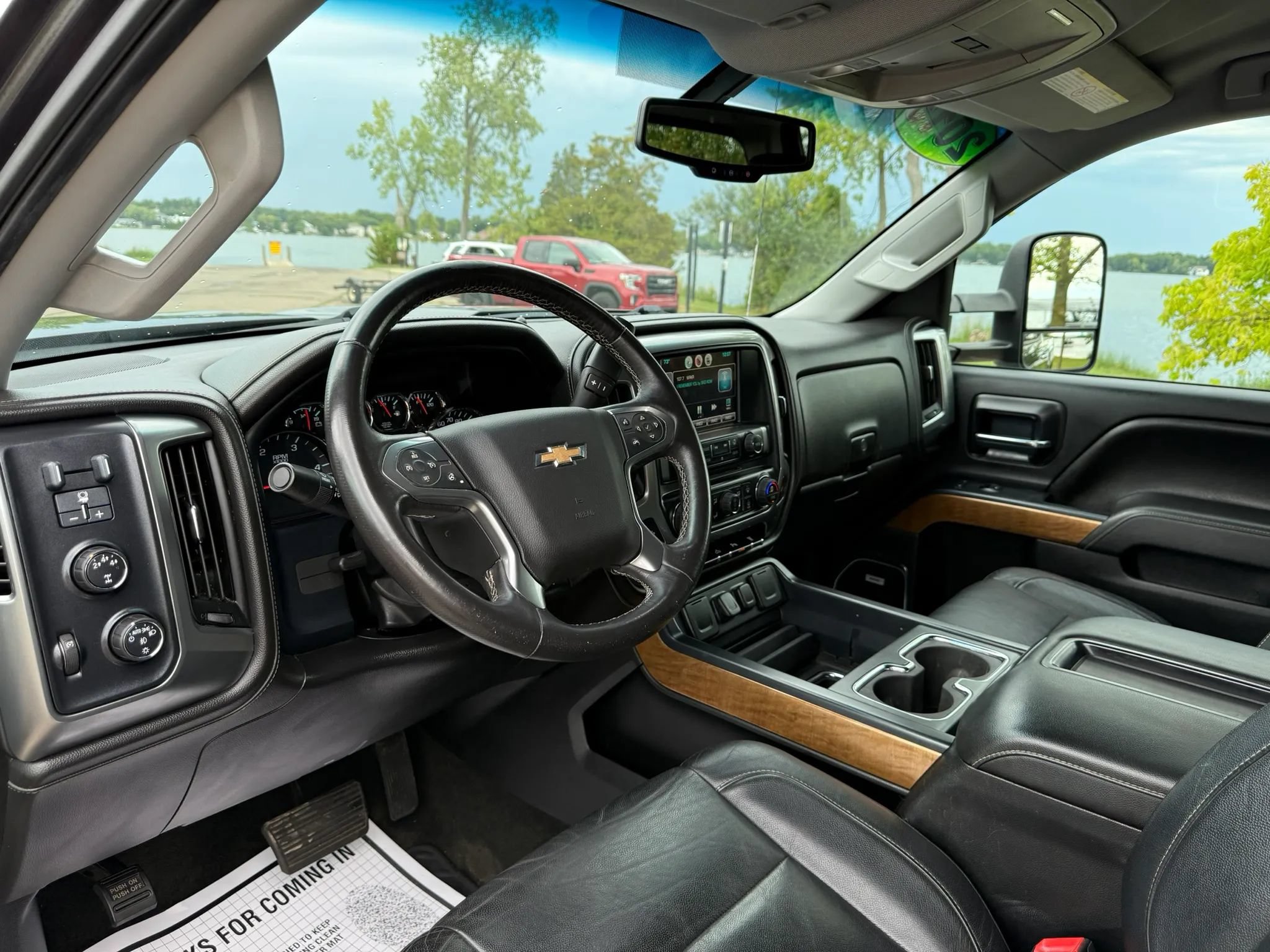 Used 2015 Chevrolet Silverado 2500 LTZ w/ Duramax Plus Package AWD/4WD image 8