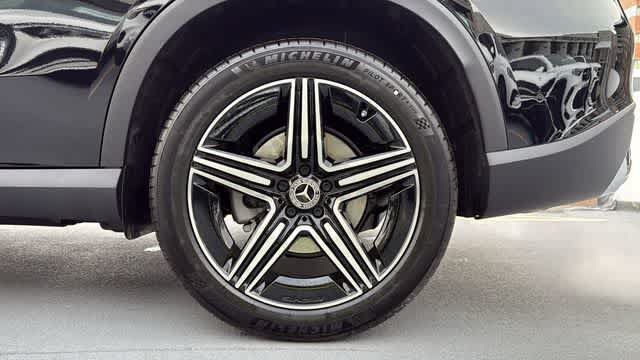 Used 2026 Mercedes-Benz GLC 300 4MATIC image 10
