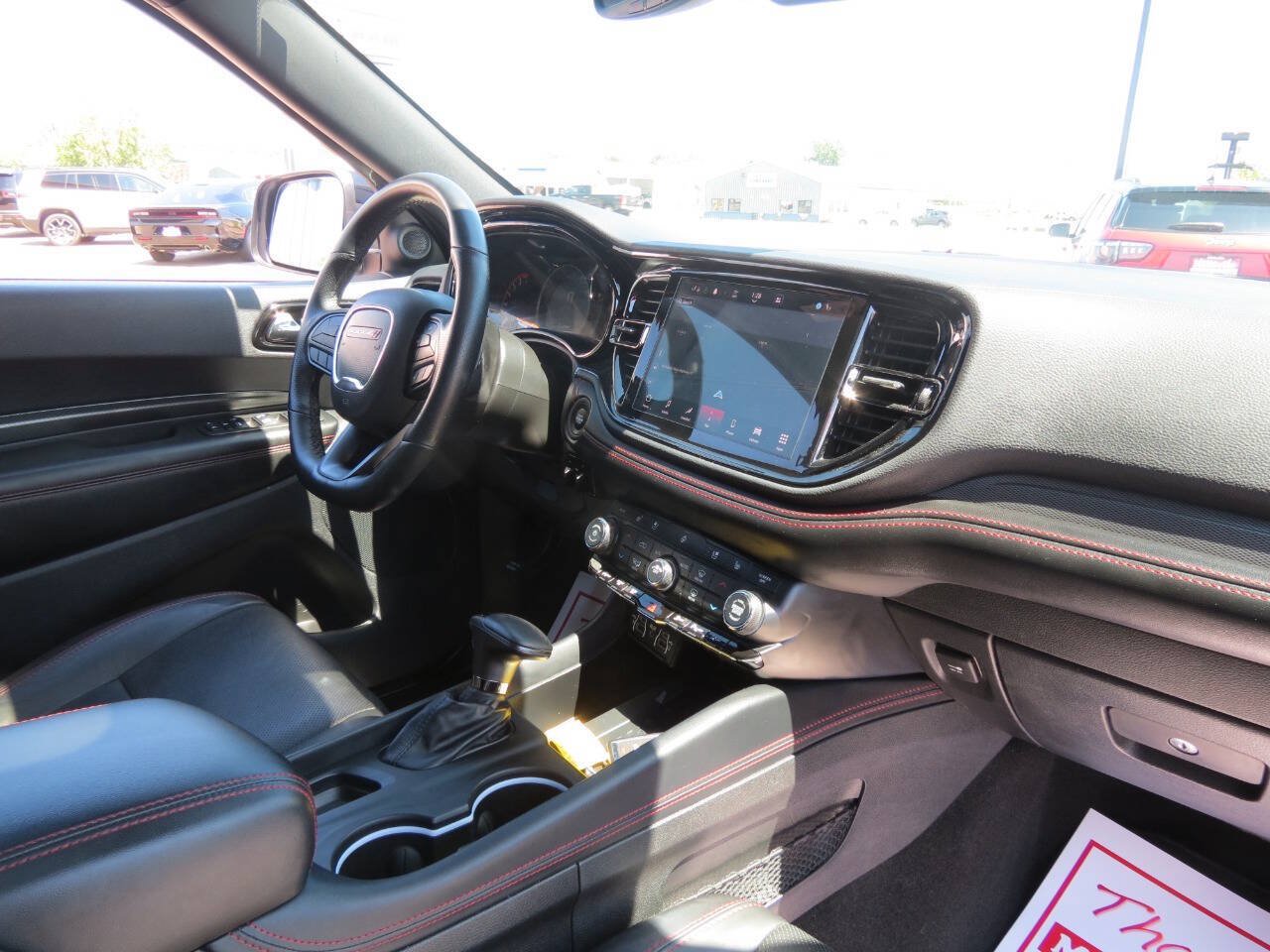 Used 2025 Dodge Durango GT AWD/4WD image 18