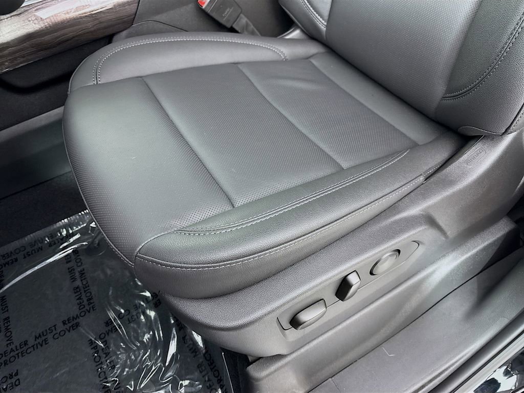 New 2026 Chevrolet Silverado 2500 LTZ w/ LTZ Convenience Package image 19