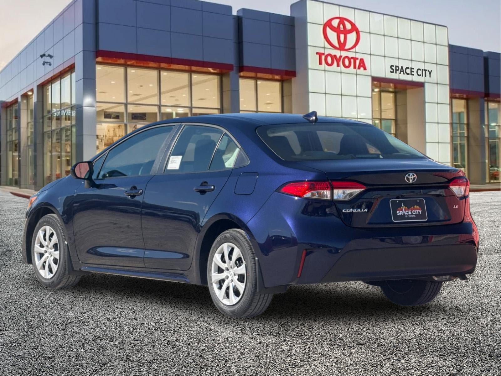 New 2027 Toyota Corolla LE FWD image 4