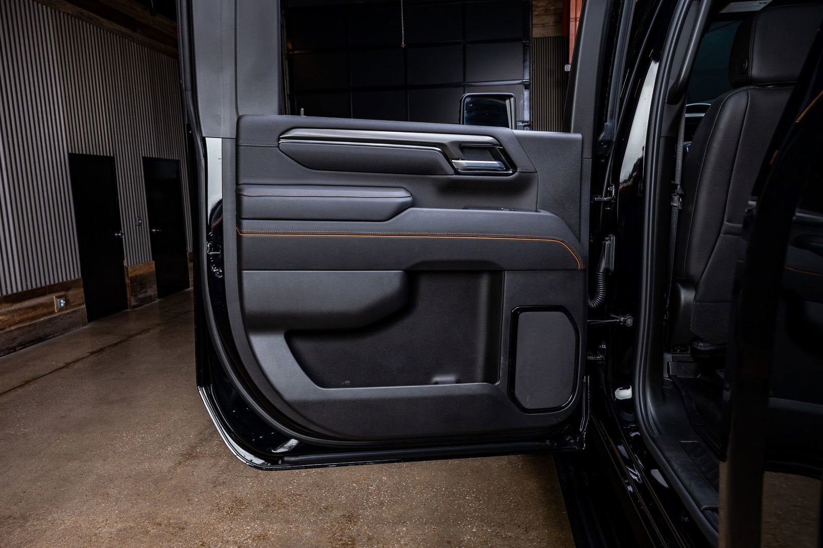 Used 2026 GMC Sierra 2500 AT4 w/ AT4 Premium Plus Package image 36