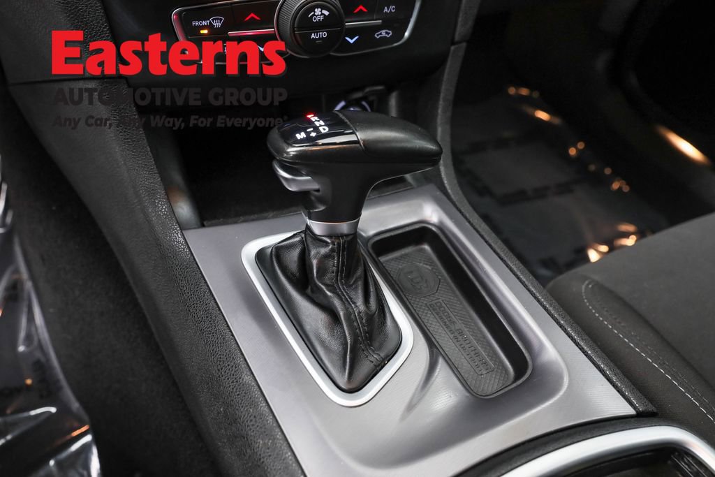 Used 2023 Dodge Charger GT image 13