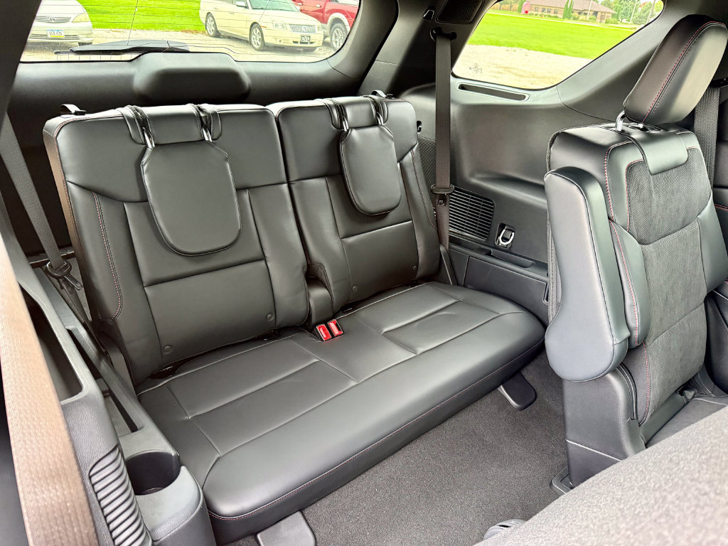 New 2026 Ford Explorer ST RWD image 21