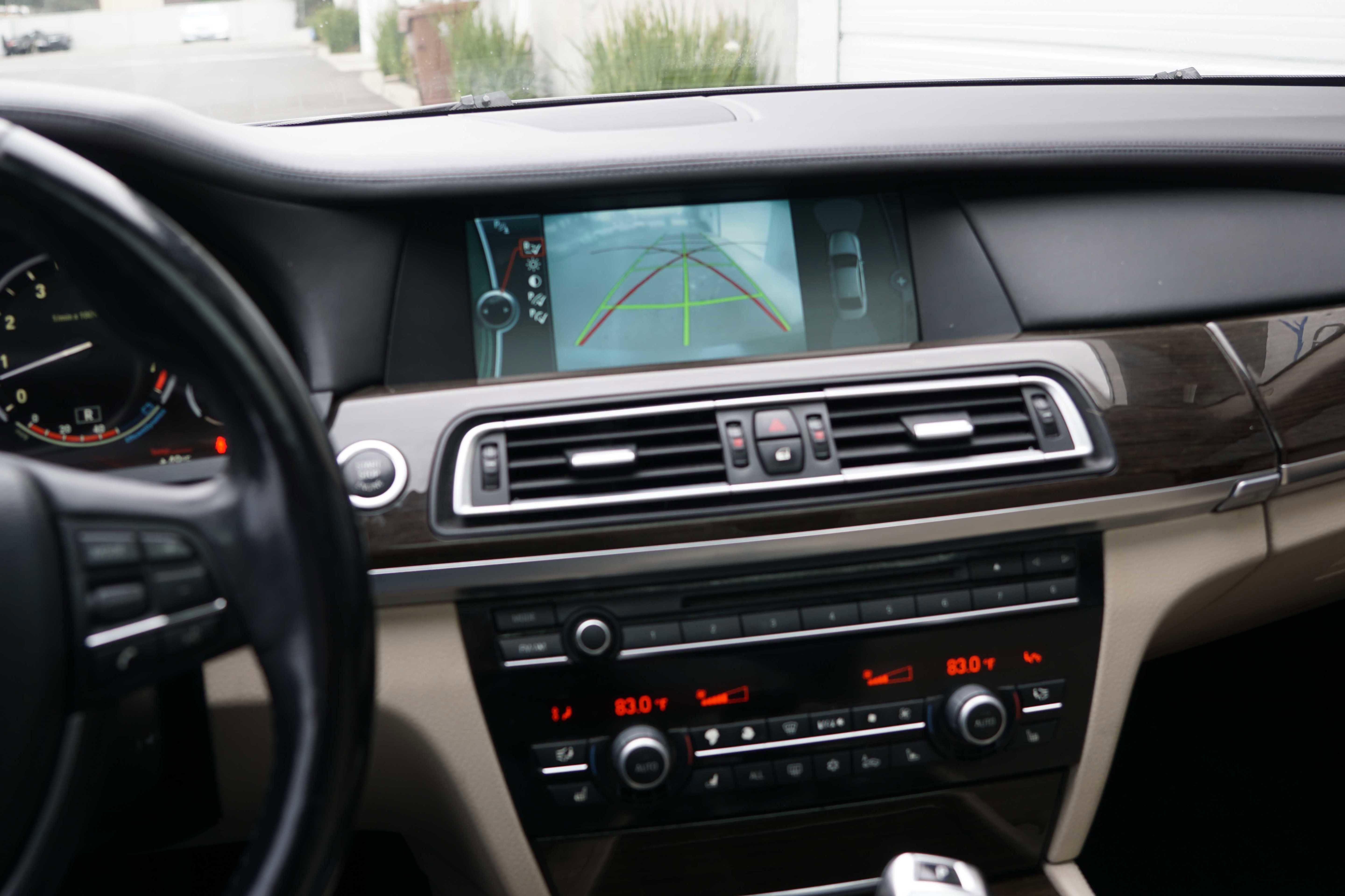 Used 2012 BMW 740Li image 40