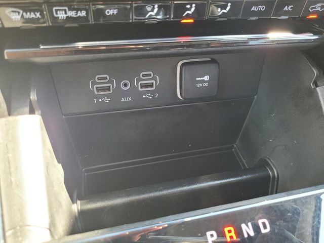 Used 2023 Jeep Grand Cherokee L Laredo RWD image 22
