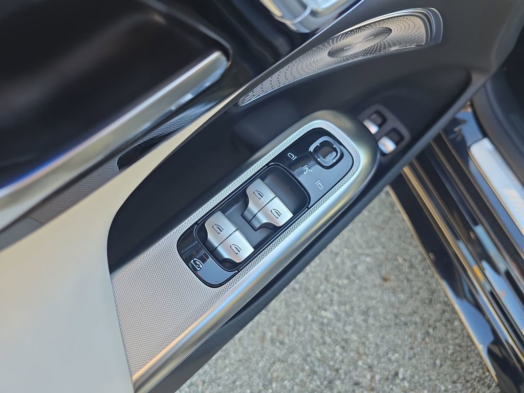 New 2026 Mercedes-Benz E 53 AMG e 4MATIC Sedan image 11