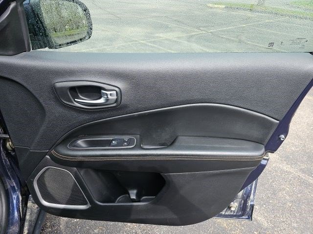 Used 2020 Jeep Compass Limited w/ Safety & Security Group AWD/4WD image 13