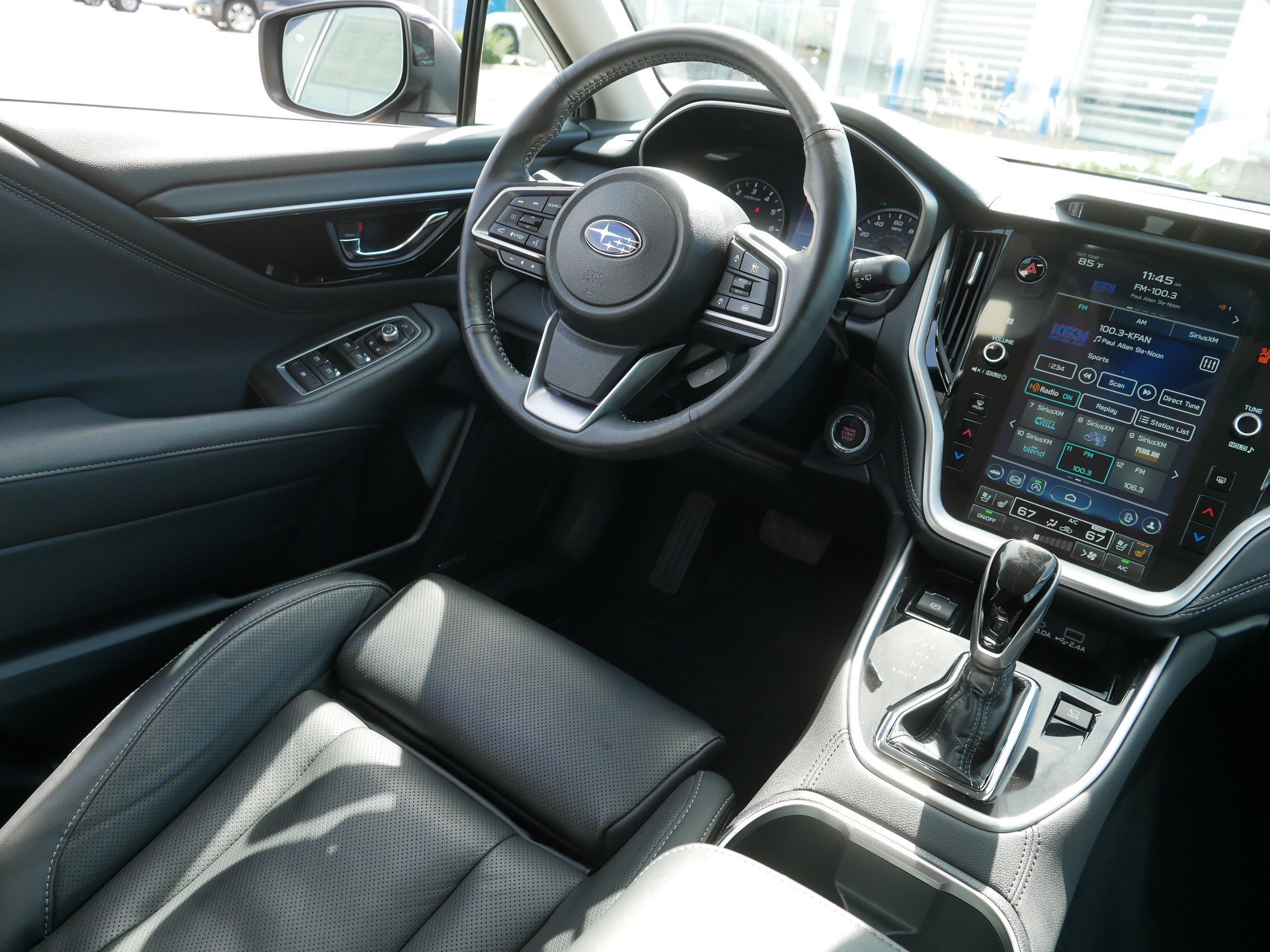 Used 2023 Subaru Outback Touring AWD/4WD image 9